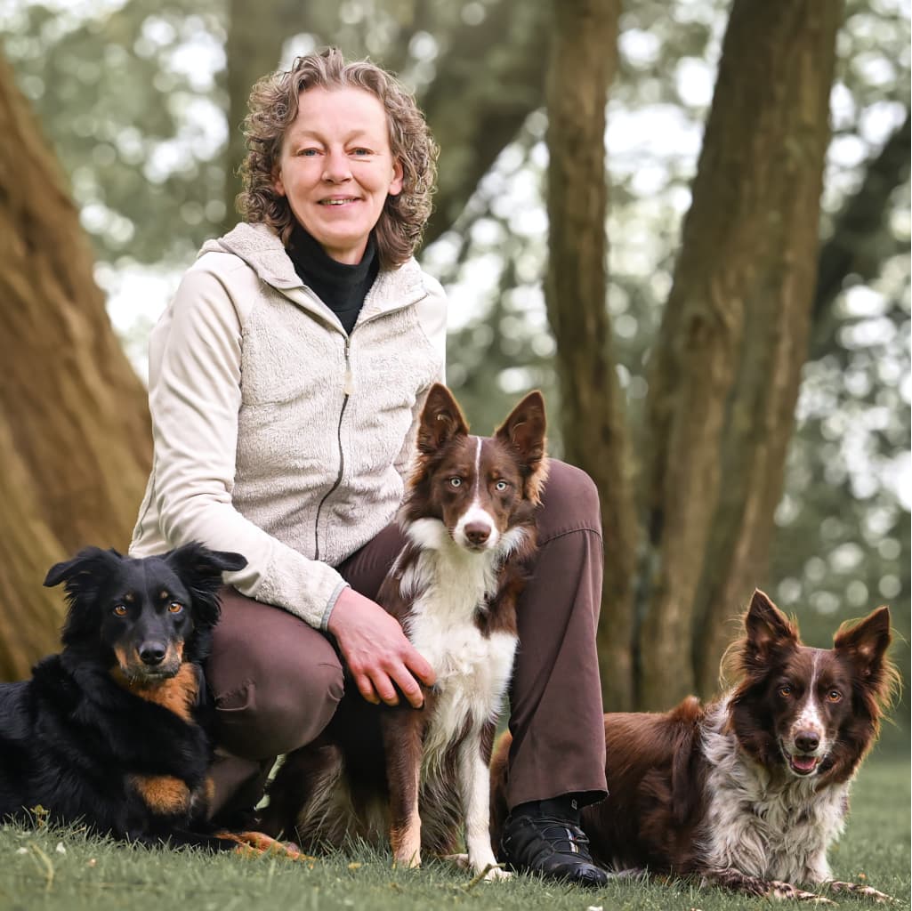 Das Team Franz Spitzer: Engagierte Mitglieder, die sich leidenschaftlich für das Wohl von Mensch und Hund einsetzen.